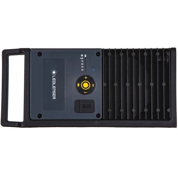 Ліхтар-прожектор LedLenser IF8R з функцією Powerbank и Bluetooth-керуванням, заряджається, 4500/2000/400 3299 фото. Найкращі ціни!