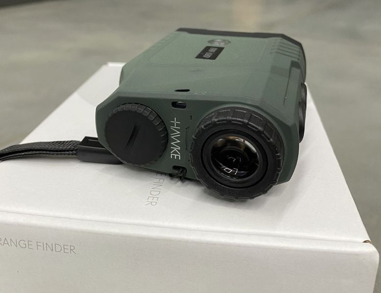 Дальномер лазерный Hawke LRF 800 LCD 6x25. Точность измерения на расстоянии до 800 м 0263 фото. Лучшие цены!