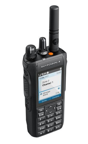 Motorola R7 FKP UHF Premium + AES 256 портативная радиостанция. 2146 фото. Лучшие цены!