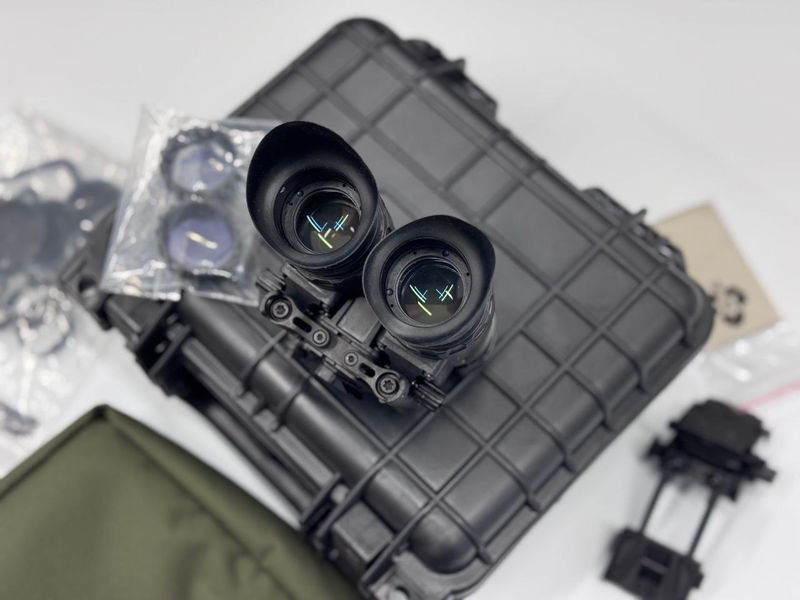 Night Vision Binocular BNVD-SG / Photonis 4G 18 mm P45 White Phosphor (FOM 2400&ndash;2800)